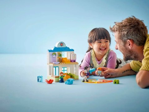 10449 - LEGO DUPLO - Pierwszy raz: Wizyta u lekarza 10449 - LEGO DUPLO - Pierwszy raz: Wizyta u lekarza