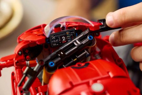42202 - LEGO Technic - Motocykl Ducati Panigale V4 S