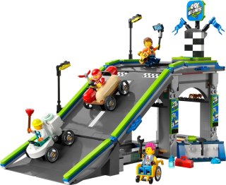 60460 - LEGO City - Bez granic: tor z rampami dla wyścigówek