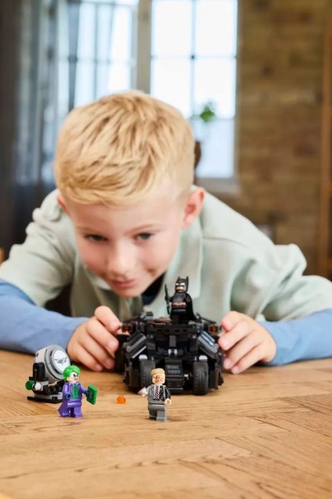 76303 - LEGO Super Heroes - Tumbler Batmana™ kontra Dwie Twarze i Joker™