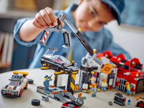 60472 - LEGO City - Złomowisko z samochodami