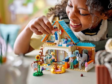 42651 - LEGO Friends - Koń i lecznica dla zwierząt