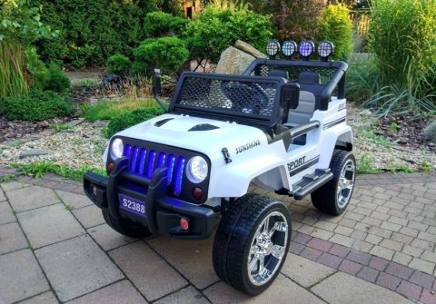 Auto na Akumulator S2388 Jeep Biały 4x45W Auto na Akumulator S2388 Jeep Biały 4x45W