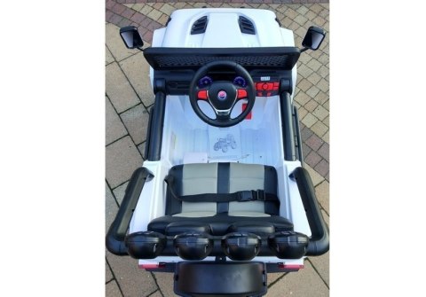 Auto na Akumulator S2388 Jeep Biały 4x45W Auto na Akumulator S2388 Jeep Biały 4x45W