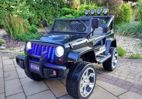 Auto na Akumulator S2388 Jeep Czarny 4x45W Auto na Akumulator S2388 Jeep Czarny 4x45W