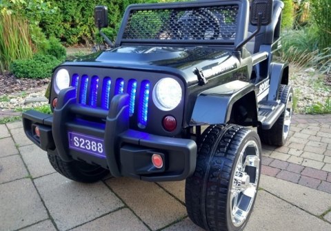 Auto na Akumulator S2388 Jeep Czarny 4x45W Auto na Akumulator S2388 Jeep Czarny 4x45W
