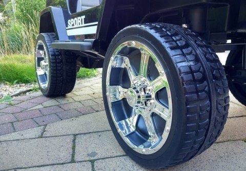 Auto na Akumulator S2388 Jeep Czarny 4x45W Auto na Akumulator S2388 Jeep Czarny 4x45W