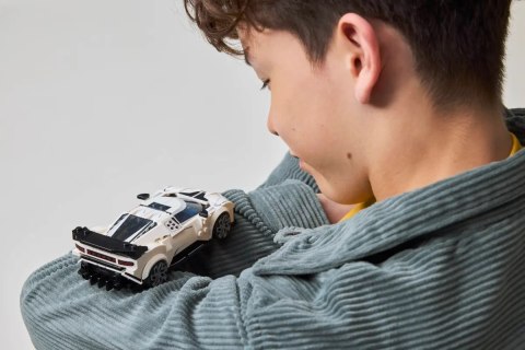 77240 - LEGO Speed Champions - Hipersamochód Bugatti Centodieci