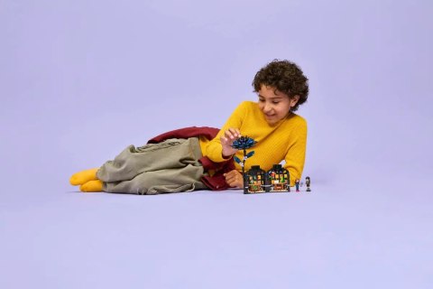 76784 - LEGO Wednesday - Kwiat czarnej dalii